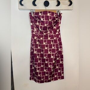 Banana Republic Strapless Dress in Magenta and White Geometric Print